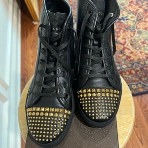 Gucci Black Leather Sneakers with Gold Details - Size 37